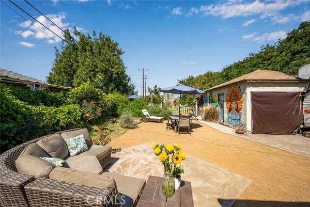 6213 Mcknight Drive, Lakewood, CA 90713