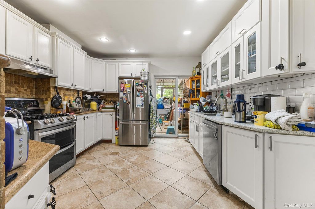 85-40 79th Street, Woodhaven, NY 11421 — photo 4