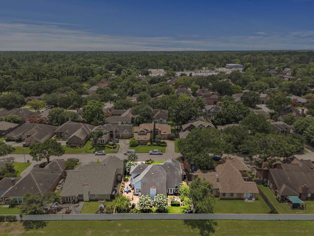 11602 Taos Lane, Houston, TX 77070