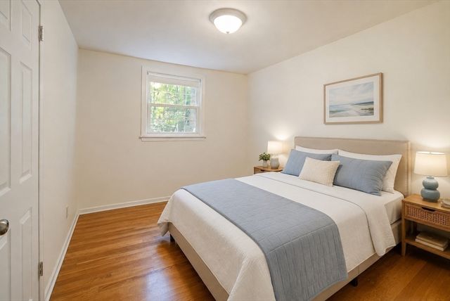 4 Edward Cody Ln, Weymouth, MA 02190