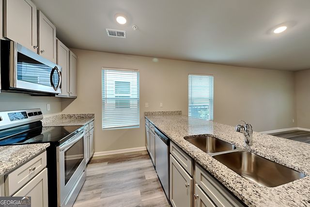 1083 NE Benfield Ridge West Court, Conyers, GA 30012