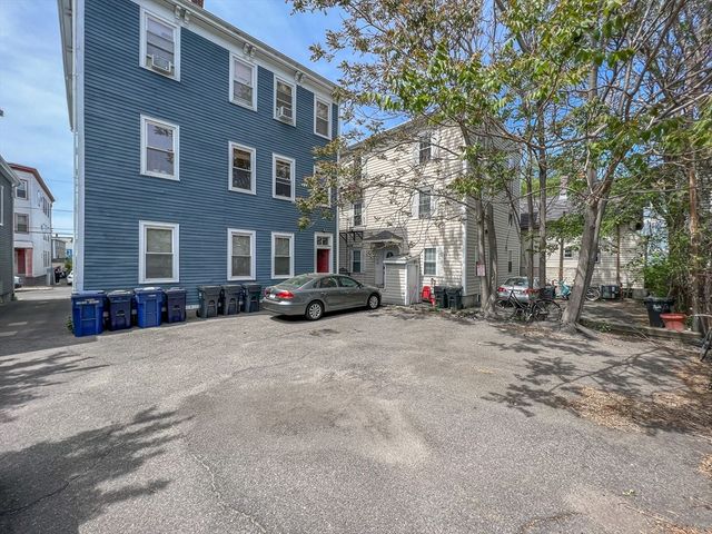 390 Norfolk St 2, Cambridge, MA 02139
