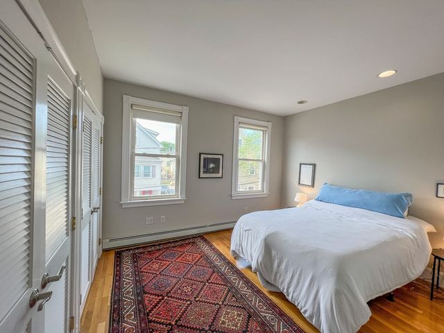 390 Norfolk St 2, Cambridge, MA 02139
