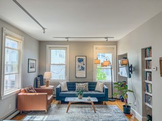 390 Norfolk St 2, Cambridge, MA 02139