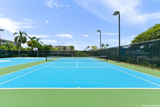 1060 Kamehameha Highway 2604A, Pearl City, HI 96782