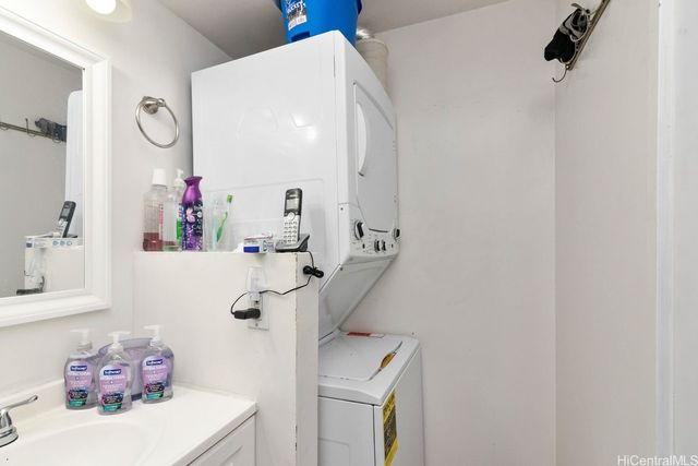 1060 Kamehameha Highway 2604A, Pearl City, HI 96782