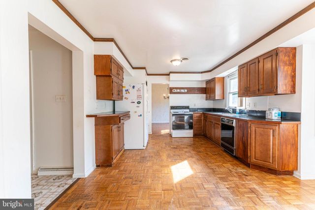 1524 COLONY DR, Reading, PA 19610