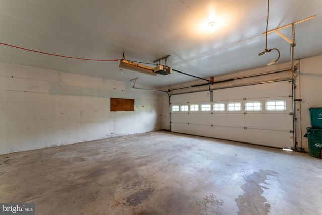 1524 COLONY DR, Reading, PA 19610