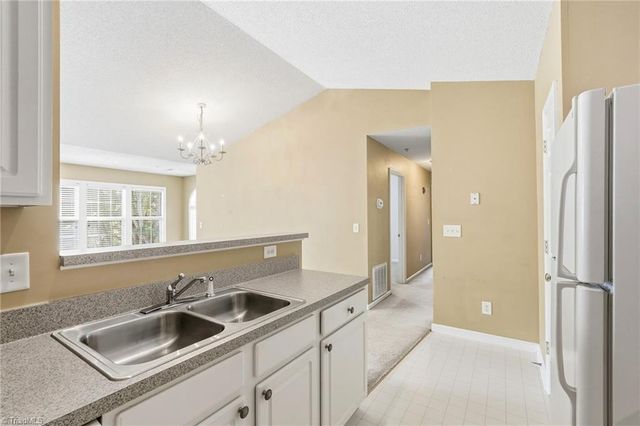 734 Scholastic Court, Winston-salem, NC 27106