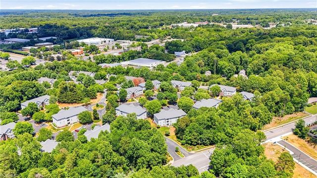 734 Scholastic Court, Winston-salem, NC 27106