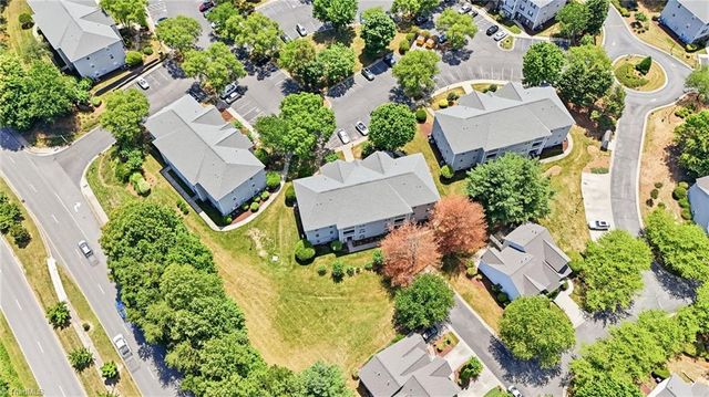 734 Scholastic Court, Winston-salem, NC 27106