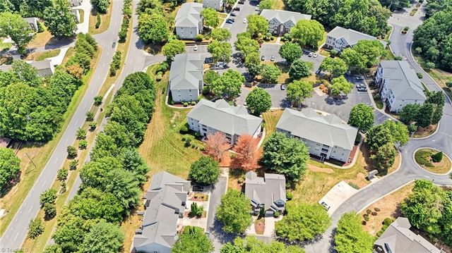 734 Scholastic Court, Winston-salem, NC 27106