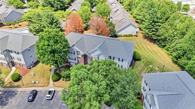 734 Scholastic Court, Winston-salem, NC 27106