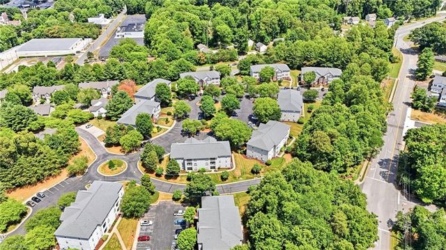 734 Scholastic Court, Winston-salem, NC 27106