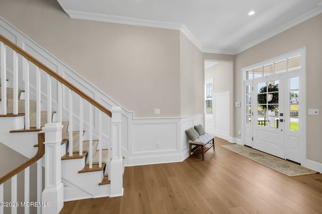 114 Eagle Way, Eatontown, NJ 07724