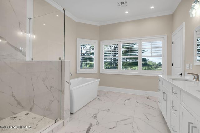 114 Eagle Way, Eatontown, NJ 07724