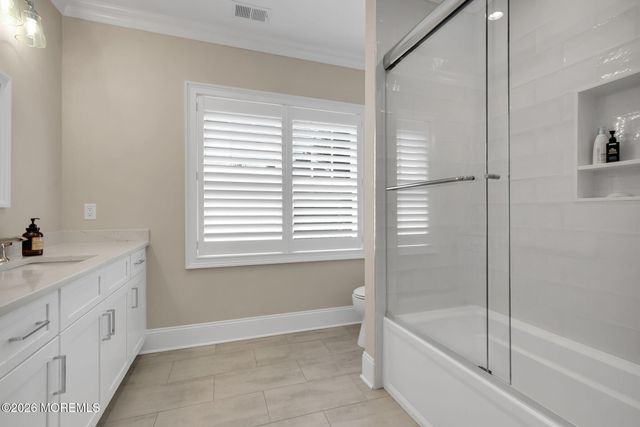 114 Eagle Way, Eatontown, NJ 07724