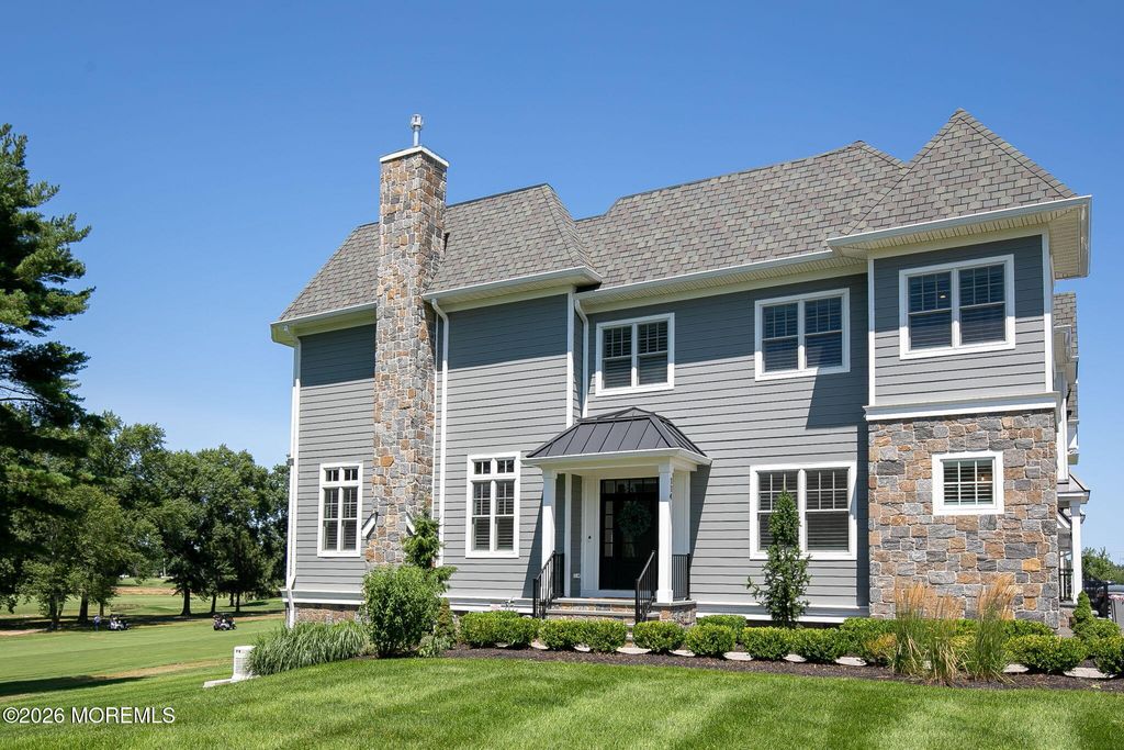 114 Eagle Way, Eatontown, NJ 07724