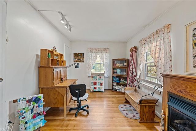 2501 Laramie Drive, Greensboro, NC 27406