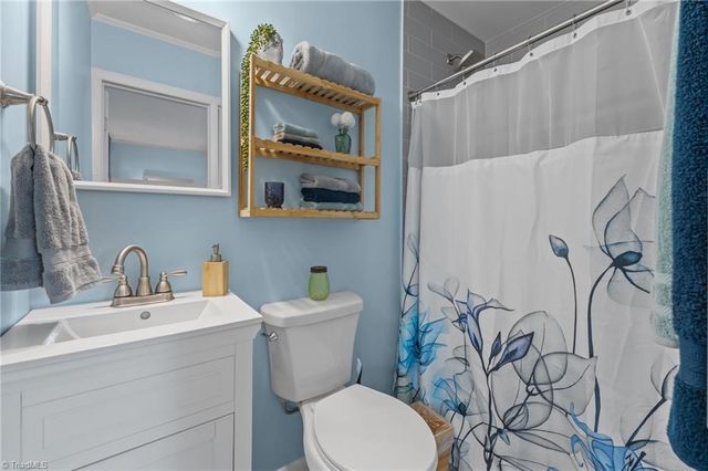 2501 Laramie Drive, Greensboro, NC 27406