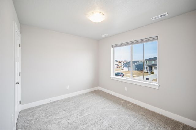 670 SE Booth Avenue, Waukee, IA 50263