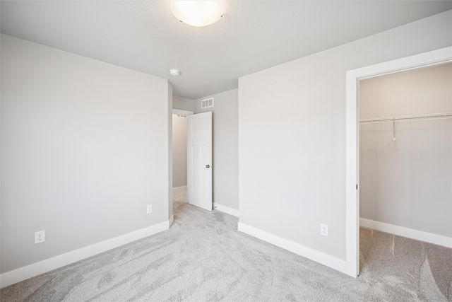 670 SE Booth Avenue, Waukee, IA 50263