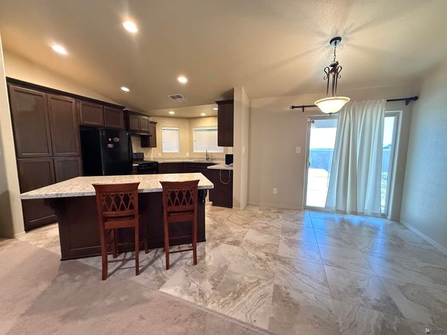 2238 S 46 Way, Yuma, AZ 85364