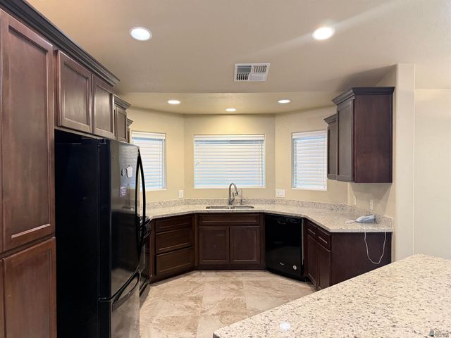 2238 S 46 Way, Yuma, AZ 85364