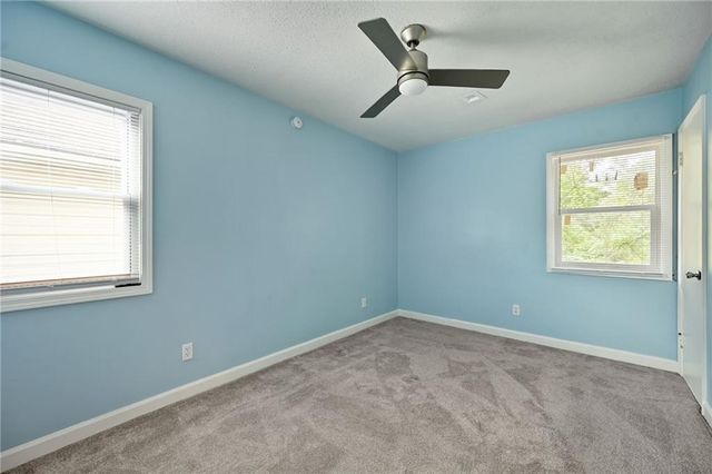 4442 Myrtle Avenue, Kansas City, MO 64130