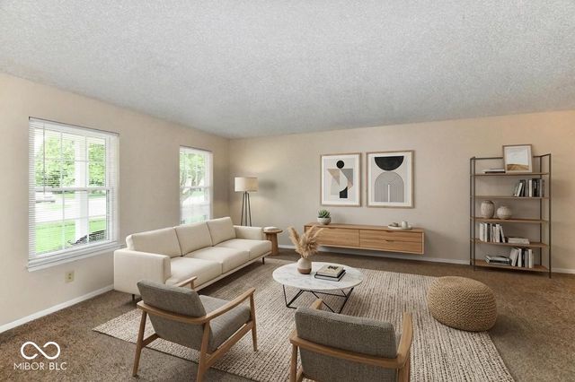 9890 Sapphire Berry Lane, Fishers, IN 46038