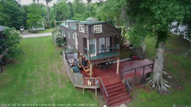 21018 Diversion Canal Rd, Maurepas, LA 70449