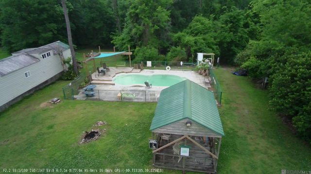 21018 Diversion Canal Rd, Maurepas, LA 70449