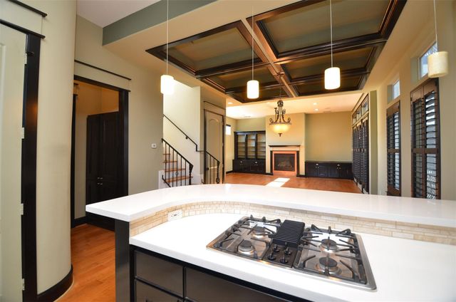 1818 Binz Street E, Houston, TX 77004