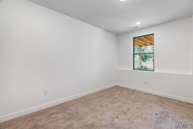 204 Wrigley Field Drive, Bethalto, IL 62010