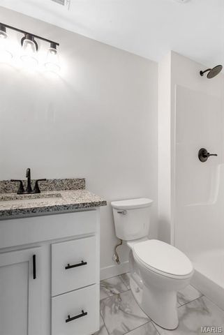 204 Wrigley Field Drive, Bethalto, IL 62010