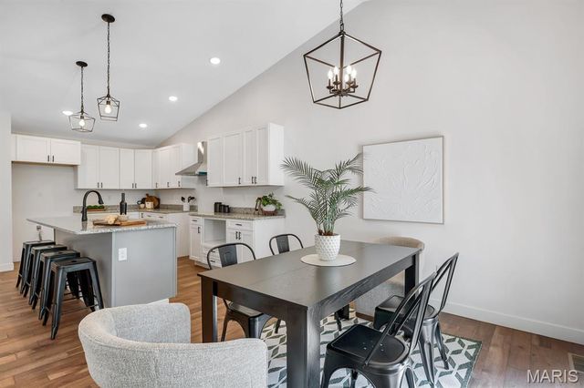 204 Wrigley Field Drive, Bethalto, IL 62010