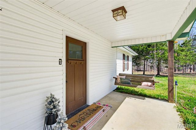 115 Snapping Turtle Lane, Doniphan, MO 63935