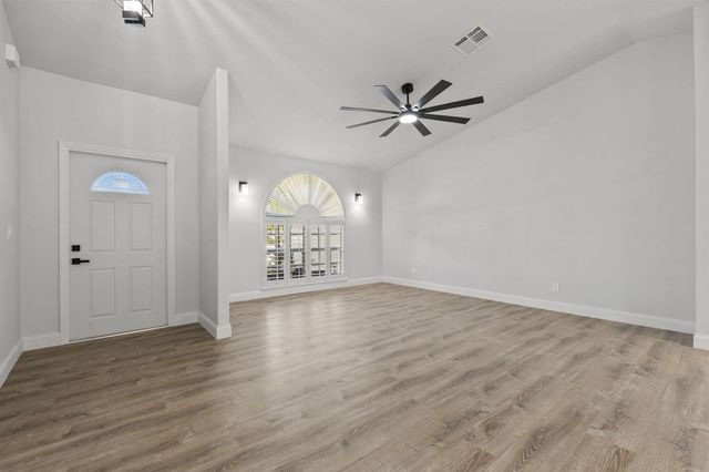 1952 SW Import Drive, Port St. Lucie, FL 34953