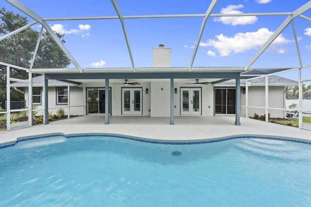 1952 SW Import Drive, Port St. Lucie, FL 34953