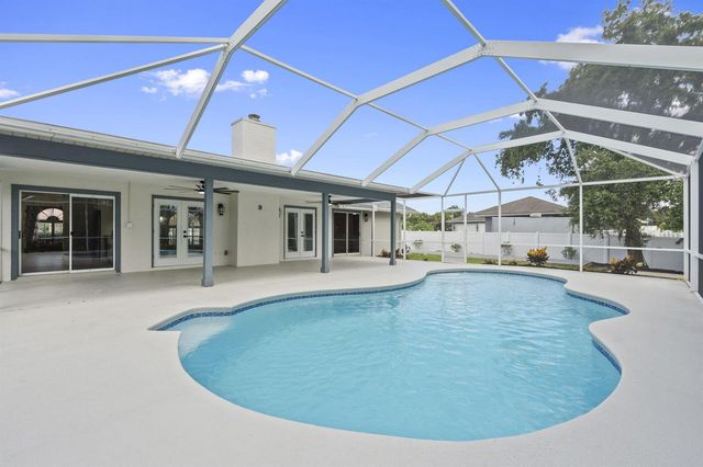 1952 SW Import Drive, Port St. Lucie, FL 34953