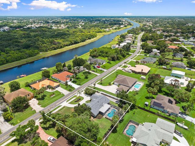 1952 SW Import Drive, Port St. Lucie, FL 34953