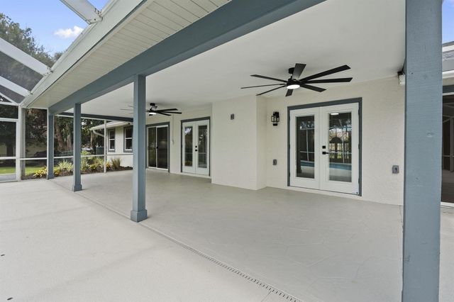 1952 SW Import Drive, Port St. Lucie, FL 34953