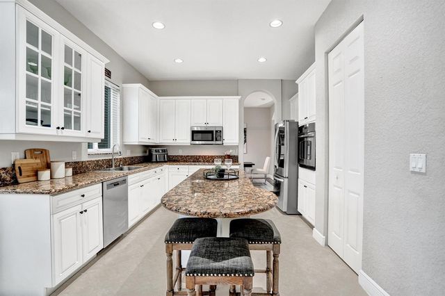 7484 NW 114th Terrace, Parkland, FL 33076