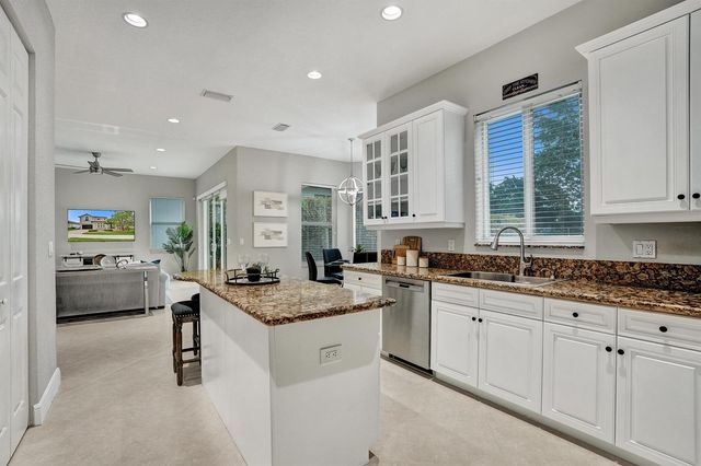 7484 NW 114th Terrace, Parkland, FL 33076
