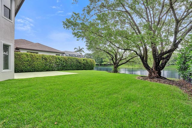 7484 NW 114th Terrace, Parkland, FL 33076
