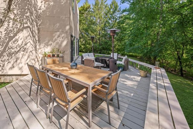 625 SHERIDAN Road, Highland Park, IL 60035