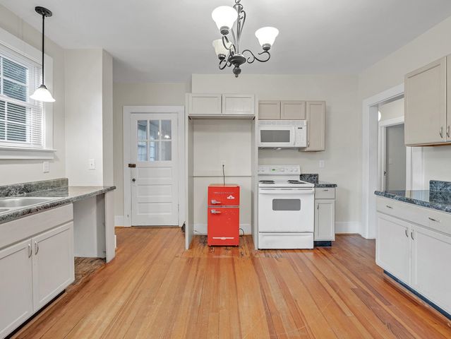 117 Cooper St., Kingstree, SC 29556