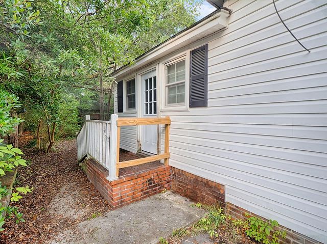 117 Cooper St., Kingstree, SC 29556