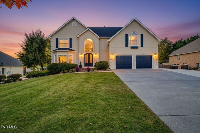 6 Carriage Court, Johnson City, TN 37604