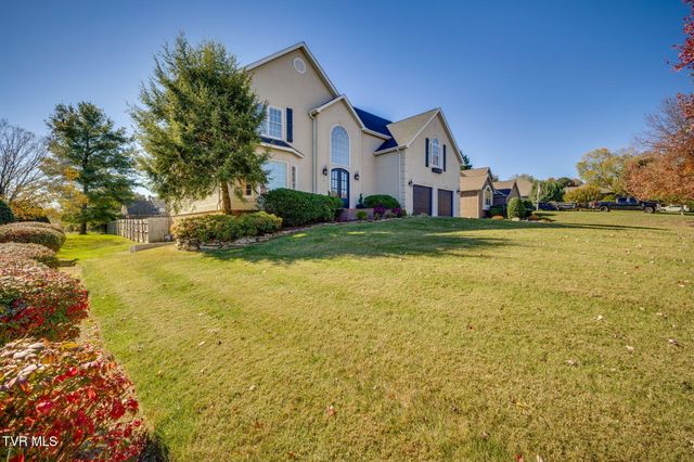 6 Carriage Court, Johnson City, TN 37604